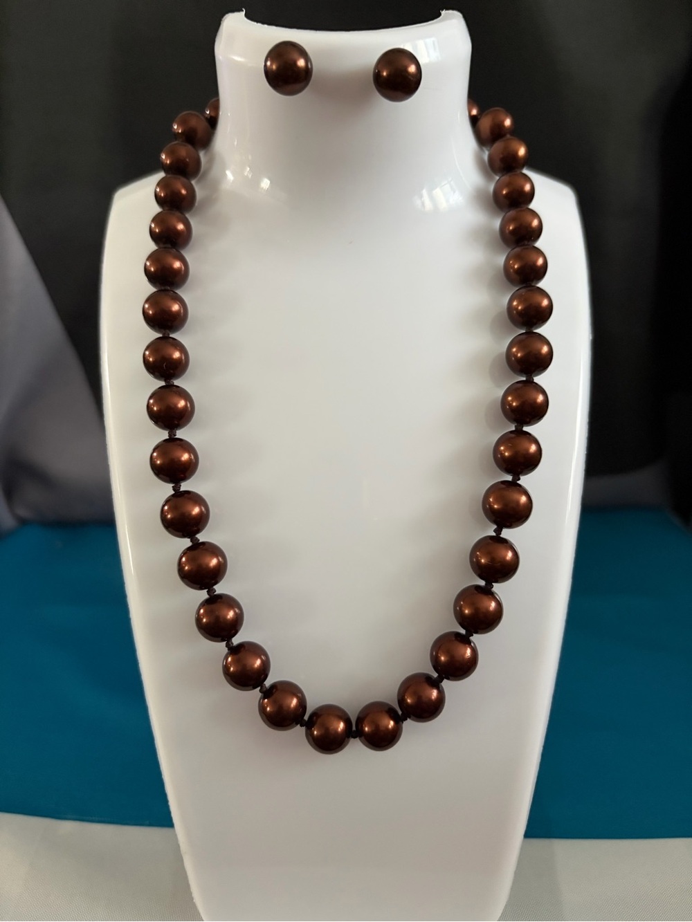 Classic Copper Pearl Necklace and Stud Earrings Set